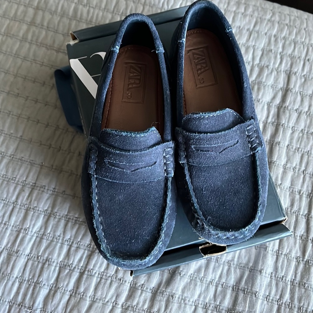 Zara suede boy loafers